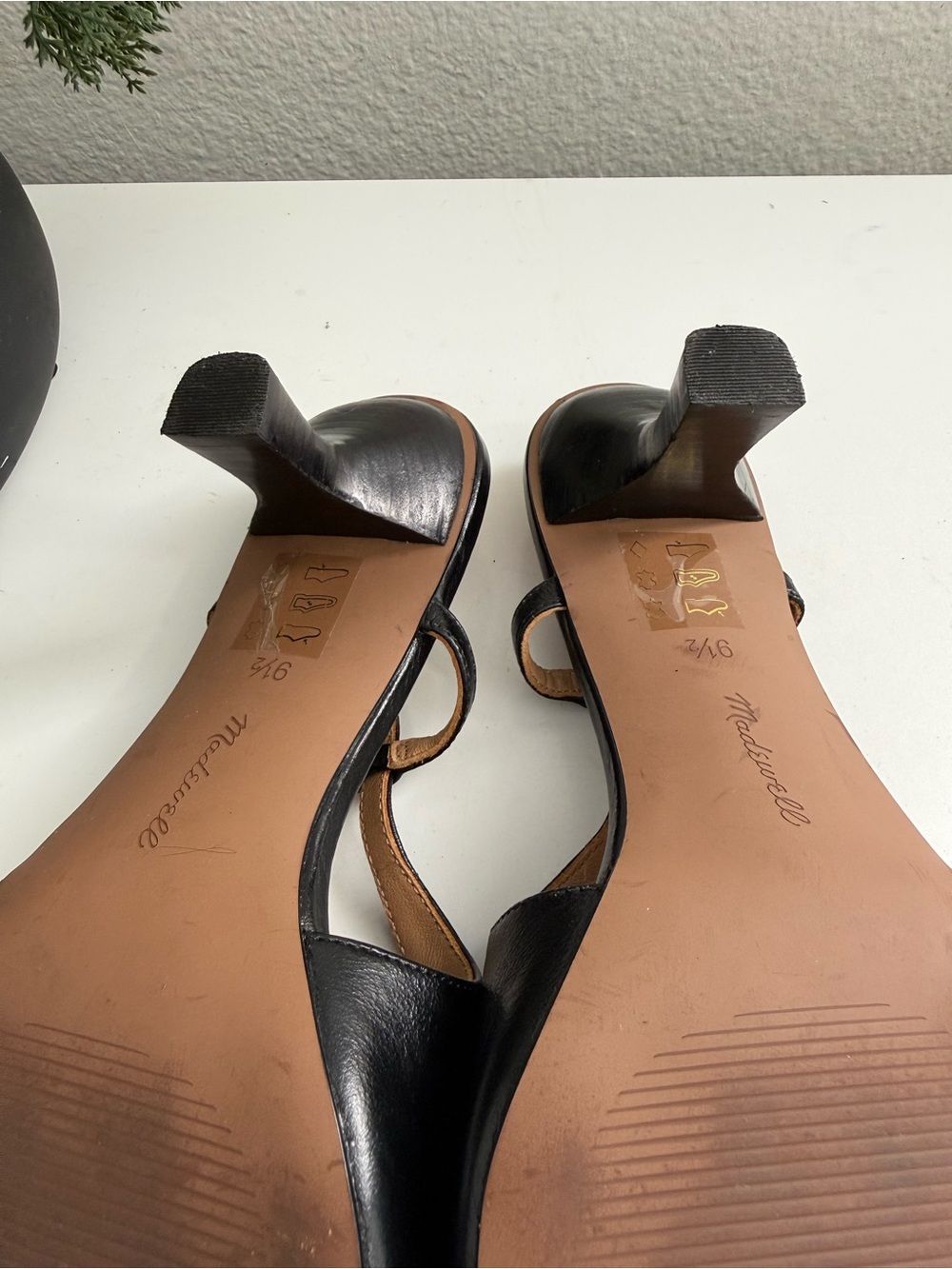 Madewell size 9.5 the Debbie slingback Black Leather Pointed Slingback Heels - Picture 7 of 8
